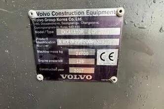 Volvo ECR 235 E, 129 kW, diesel