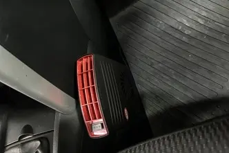 Peugeot 207, 1.4, 70 kW, бензин, механическая, передний привод