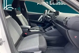 Citroën C4, 1.2, 96 kW, bensiin, automaat, esivedu