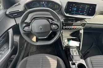 Peugeot 2008, электричество, автомат, передний привод