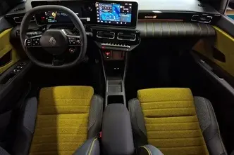 Renault 5, 110 kW, elekter, automaat, esivedu