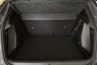 Peugeot 2008, 1.2, 96 kW, бензин, автомат, передний привод