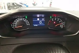 Peugeot 2008, 1.2, 96 kW, бензин, автомат, передний привод