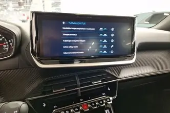 Peugeot 2008, 1.2, 96 kW, бензин, автомат, передний привод