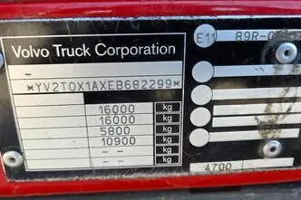 Volvo FL250 4X2, 188 kW, дизель, автомат