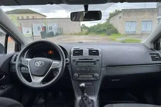 Toyota Avensis, 2.0, 93 kW, diisel, manuaal, esivedu