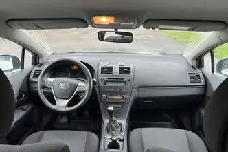 Toyota Avensis, 2.0, 93 kW, diisel, manuaal, esivedu