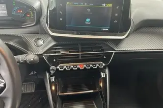 Peugeot 2008, elekter, automaat, esivedu