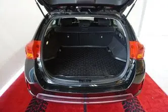 Toyota Auris, 1.8, 73 kW, hübriid, automaat, esivedu