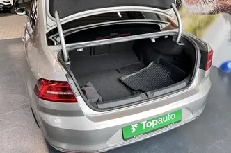 Volkswagen Passat, 1.8, 132 kW, bensiin, automaat, esivedu
