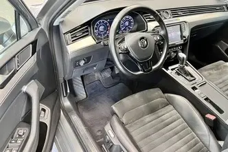 Volkswagen Passat, 1.8, 132 kW, bensiin, automaat, esivedu