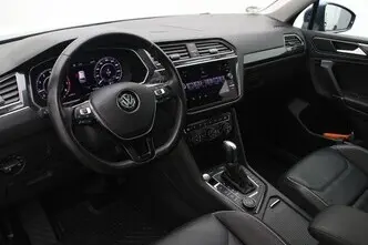 Volkswagen Tiguan, 2.0, 132 kW, petrol, automatic, four-wheel drive
