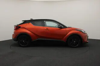 Toyota C-HR, 2.0, 112 kW, гибрид, автомат, передний привод