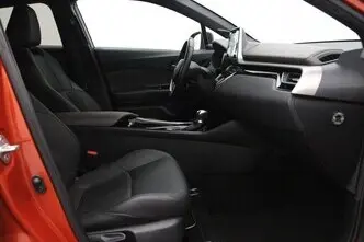 Toyota C-HR, 2.0, 112 kW, гибрид, автомат, передний привод