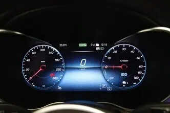 Mercedes-Benz GLC 300, 2.0, 155 kW, подключаемый гибрид, автомат, полный привод