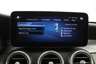 Mercedes-Benz GLC 300, 2.0, 155 kW, подключаемый гибрид, автомат, полный привод