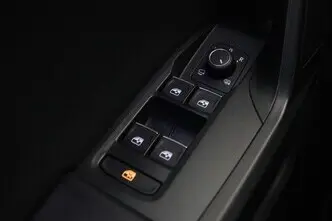 SEAT Leon, 2.0, 110 kW, дизель, автомат, передний привод