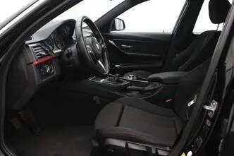 BMW 320, 2.0, 120 kW, дизель, механическая, задний привод