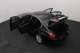 BMW 320, 2.0, 120 kW, дизель, механическая, задний привод