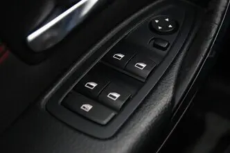 BMW 320, 2.0, 120 kW, дизель, механическая, задний привод