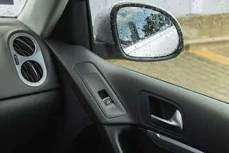 Volkswagen Tiguan, 2.0, 103 kW, дизель, автомат, полный привод