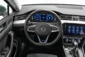 Volkswagen Passat, 1.4, 160 kW, подключаемый гибрид, автомат, передний привод