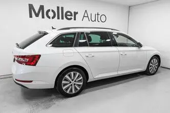 Škoda Superb, 2.0, 110 kW, дизель, автомат