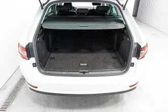 Škoda Superb, 2.0, 110 kW, дизель, автомат