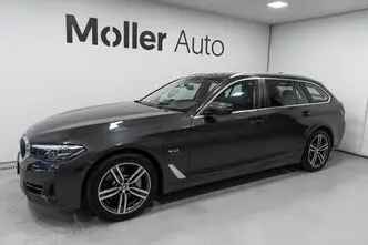BMW 530, 2.0, 215 kW, подключаемый гибрид, автомат, полный привод
