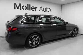 BMW 530, 2.0, 215 kW, подключаемый гибрид, автомат, полный привод