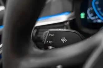 BMW 530, 2.0, 215 kW, подключаемый гибрид, автомат, полный привод
