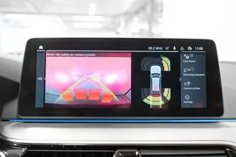 BMW 530, 2.0, 215 kW, подключаемый гибрид, автомат, полный привод
