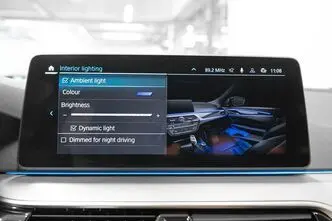 BMW 530, 2.0, 215 kW, подключаемый гибрид, автомат, полный привод