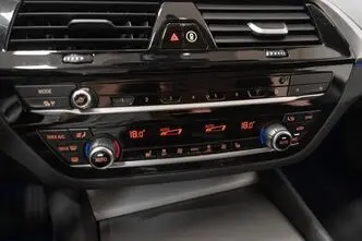 BMW 530, 2.0, 215 kW, подключаемый гибрид, автомат, полный привод