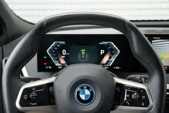 BMW IX50, 385 kW, электричество, автомат, полный привод