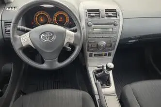 Toyota Corolla, 1.6, 97 kW, bensiin, manuaal, esivedu