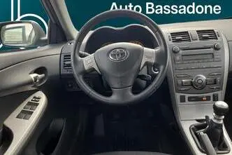 Toyota Corolla, 1.6, 97 kW, bensiin, manuaal, esivedu