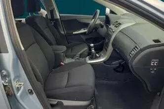Toyota Corolla, 1.6, 97 kW, bensiin, manuaal, esivedu