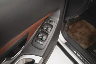 Volvo XC90, 2.4, 120 kW, diisel, automaat, esivedu