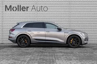 Audi e-tron, 230 kW, электричество, автомат, полный привод