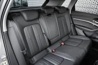 Audi e-tron, 230 kW, электричество, автомат, полный привод