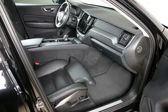 Volvo XC60, 2.0, 251 kW, pistikhübriid, automaat, nelikvedu