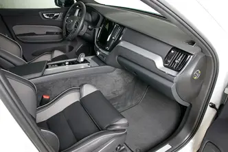 Volvo XC60, 2.0, 293 kW, pistikhübriid, automaat, nelikvedu