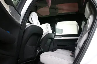 Volvo EX90, 252 kW, электричество, автомат, полный привод