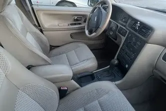 Volvo S70, 2.4, 103 kW, bensiin, automaat, esivedu
