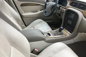 Jaguar S-Type, 2.5, 147 kW, bensiin, manuaal, tagavedu