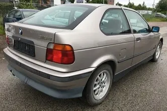 BMW 318, 1.8, 103 kW, bensiin, automaat, tagavedu