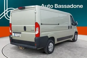Peugeot Boxer, 2.0, 96 kW, diesel, manual, front-wheel drive