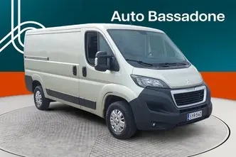 Peugeot Boxer, 2.0, 96 kW, diesel, manual, front-wheel drive