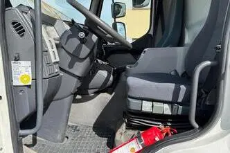 Volvo FL240, 181 kW, дизель, автомат
